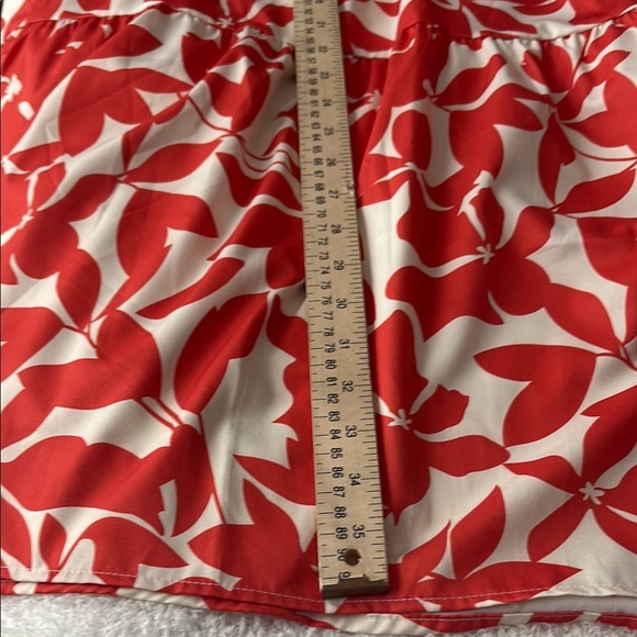 SHEIN Red and White Sleeveless V-Neck Sundress - Picture 6 of 6